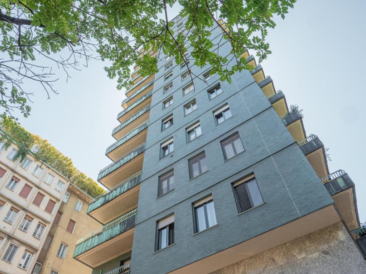 The Best Rent - Spacious One-Bedroom Apartment In Moscova District Milano Esterno foto